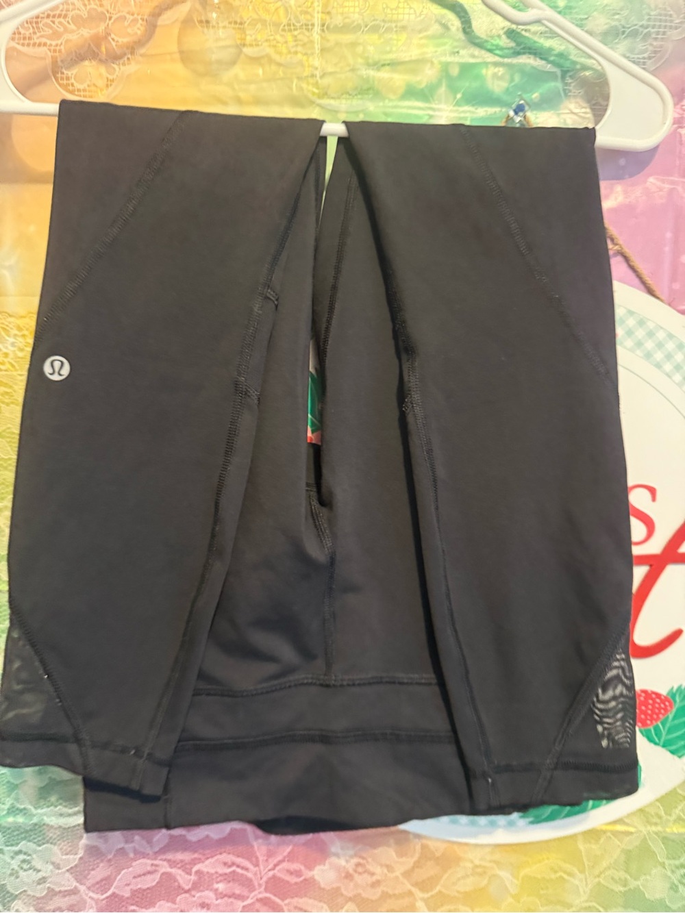 lululemon athletica Black Leggings with Zipper Pockets - Picture 4 of 10